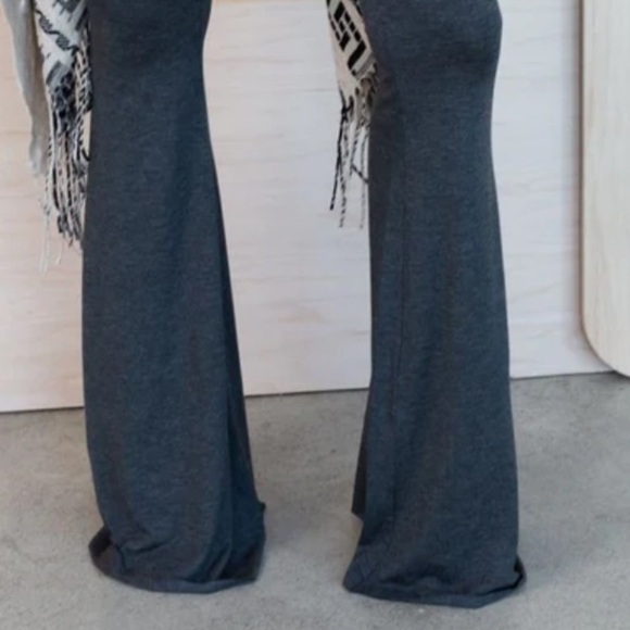 Dark gray flare raw edge stretchy pants, cut to fit, new - Picture 3 of 10